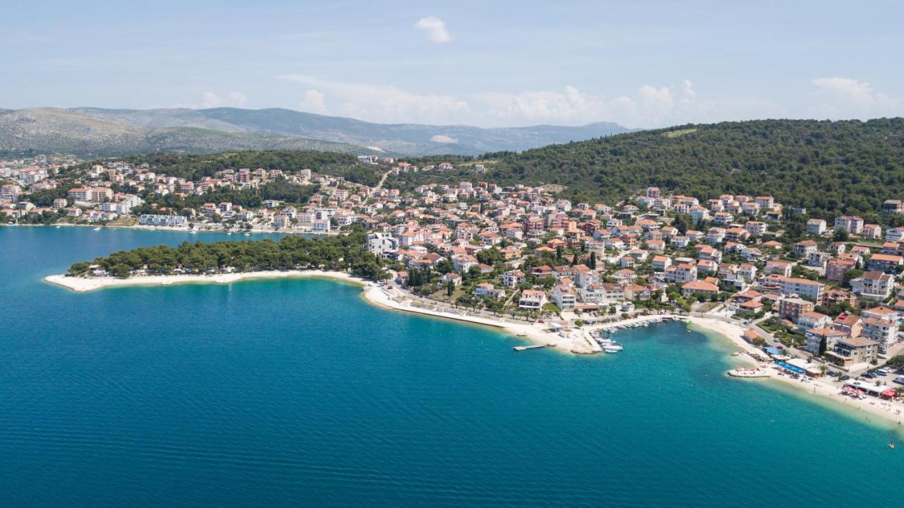 Apartments By The Sea Okrug Gornji, Ciovo - 1111 Трогир Екстериор снимка